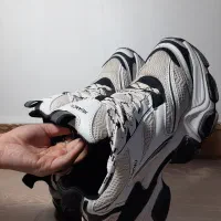 کفش سایز ۴۲|کیف، کفش، کمربند|اقبالیه, |دیوار