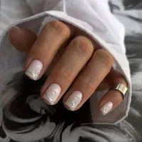 مدل کاشت و ترمیم ناخن