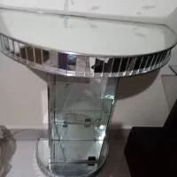 میز آینه و شمعدان