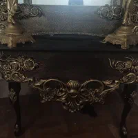 میز و آینه قهوه ای و طلایی سالم بدون خش|مبلمان خانگی و میز عسلی|شهریار, شهریار|دیوار