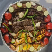 به یک همکار جهت کار در رستوران نیازمندیم
