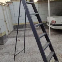 نردبون فلزی