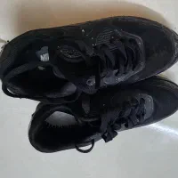 کفش|کیف، کفش، کمربند|شیراز, شهرک گلدشت حافظ‎|دیوار