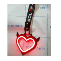 قلب شاخدار نئون دار