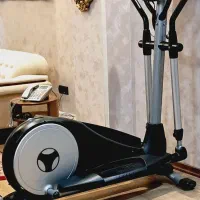 الپتیکال اسکی فضایی باشگاهی گام بلندتایوانی درحدنو