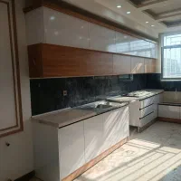 نصاب کابینت و درب چوبی و قرنیز|خدمات پیشه و مهارت|یزد, |دیوار