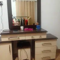 کمد میزاارایش ساعت