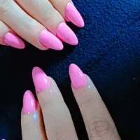 استخدام ناخنکار حرفه ای