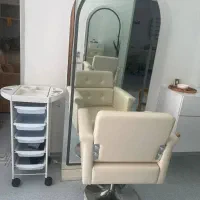 تجهیزات سالن آریشگاه خانوم|آرایشگاه و سالن‌های زیبایی|آزادشهر, |دیوار