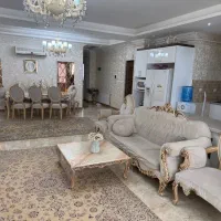 آپارتمان / مسکونی / ۱۳۵متری / معلم