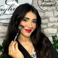 نیازمند مدل میکاپ