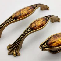 پخش دستگیر های کریستالی