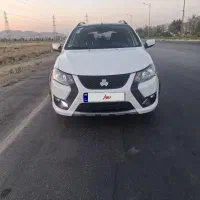کوییک R سقف مشکی