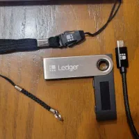 کیف پول سخت افزاری لجر نانو اس Ledger nano S|قطعات و لوازم جانبی رایانه|تهران, فرمانیه|دیوار