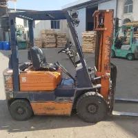 لیفتراک ۱.۵ تن تویوتا مدل ۲۰۰۳