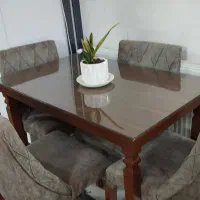 میز ناهارخوری