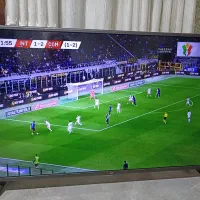 یه عدد تلویزیون