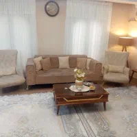 مبلمان هشت نفره همراه با نهارخوری شش نفره