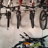 فروش انواع دوچرخه سواری بزرگ و کوچک