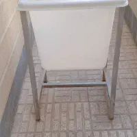 وان شستشو پلی اتیلن ۹۰ لیتر با پایه|ظروف نگهدارنده، پلاستیکی، یک‌بارمصرف|کرج, شهرک فرهنگیان|دیوار