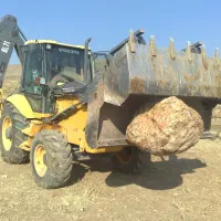 راننده بیل بکهو