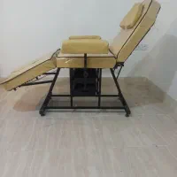 میز تتو|آرایشگاه و سالنهای زیبایی|اسفراین, |دیوار