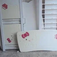 فروش فوری تخت دخترانه کیتی|تخت و صندلی بچه|رشت, گیل|دیوار