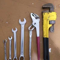 آچار و لوله گیر اصلی|ابزارآلات|اهواز, منبع اب|دیوار