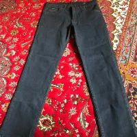 شلوار لی آکبند فروش به دلیل سایز نبودن
