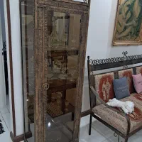 مبل ومیز ناهارخوری