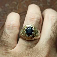 انگشتر یاقوت کبود|جواهرات|رشت, شهرک صبا|دیوار