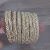 مقداری طلای خانگی گرمی 70 بالای تابلو
