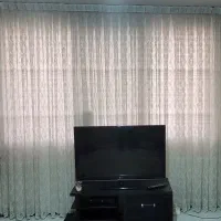 پرده به همراه میله پرده و گیره