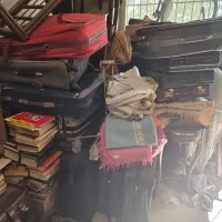 چمدان قدیمی