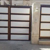 رنگ زنی درب و چهار چوب و بتونه کار و...|خدمات پیشه و مهارت|اردکان, |دیوار