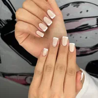 کاشت ناخن|خدمات آرایشگری و زیبایی|قم, زنبیل آباد|دیوار