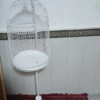 قفس با پایه