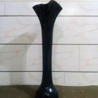گلدان شیشه ایی