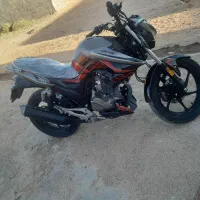 یک دستگاه موتورسیکلت زونتس230