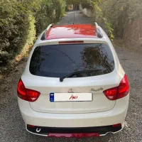 کوئیک 1402 R|خودرو سواری و وانت|کرج, چمن|دیوار