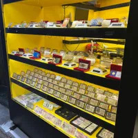 خرید و فروش انواع طلا و سکه|جواهرات|رشت, منظریه|دیوار