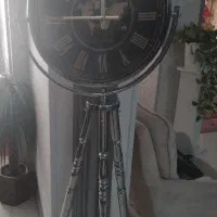 ساعت پایه دار فلزی