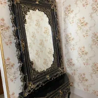 میز و آینه