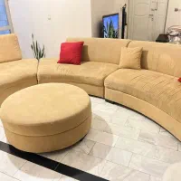 نیم ست گرد کرمی رنگ|مبلمان خانگی و میز عسلی|رشت, بلوار گیلان|دیوار