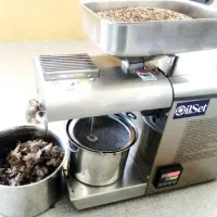 فروش دستگاه روغن گیری