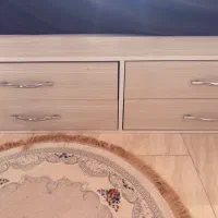 تخت خواب دو نفره با پاتختی و میز آرایش و پاف|تخت و سرویس خواب|شاهرود, |دیوار