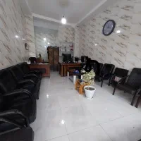 مغازه بر اصلی دانشجو