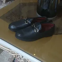 دو جفت کفش در حد نو سایز ۳۸ و ۳۹ بسیار تمیز|کیف، کفش، کمربند|تهران, جمال‌زاده|دیوار