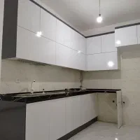 رهن آپارتمان نوساز ۷۸ متری، دو خوابه، نورگیر عالی