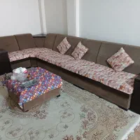 مبل راحتی ۷ نفره به همراه دو کنسول و میز عسلی